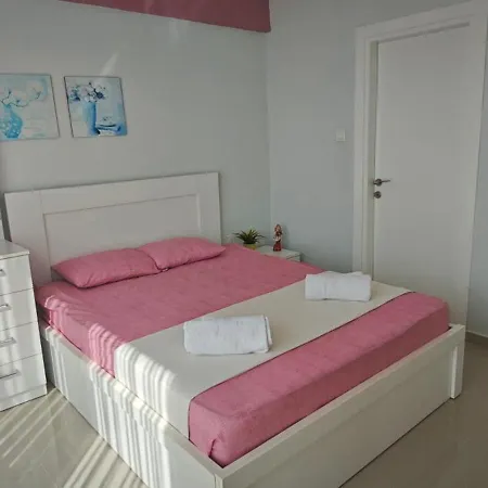 Four Seasons Life 1, Apartment