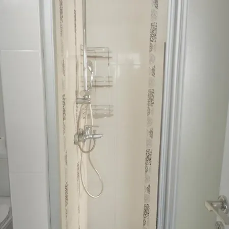 Caesar Seaside Three-room D4 13 *