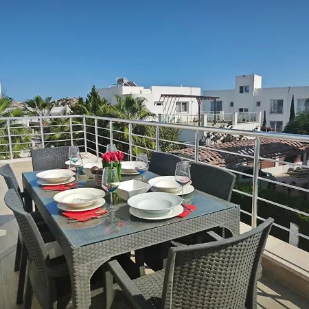 Four Seasons Life 1,