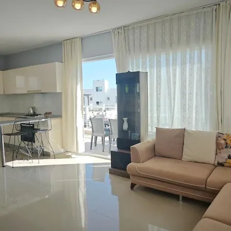 Four Seasons Life 1,