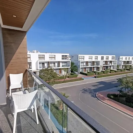 Four Seasons Life 1, Appartamento Trikomo