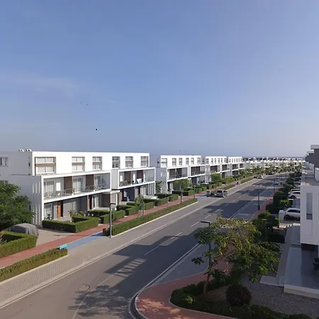 Four Seasons Life 1,