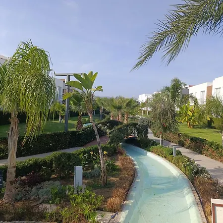 Four Seasons Life 1, Daire