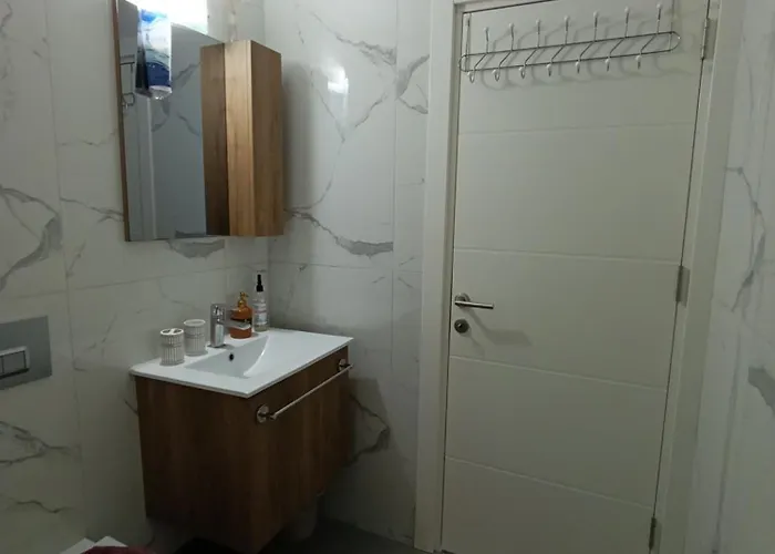 Four Seasons Life 1, Appartamento *