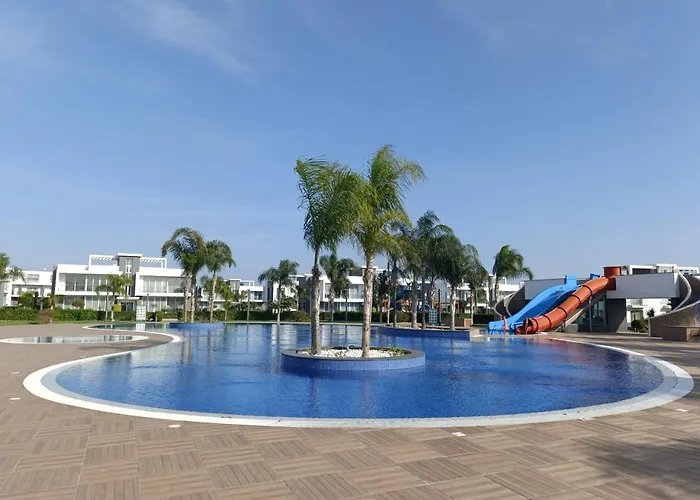 Four Seasons Life 1, Daire *